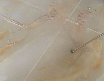永寿瓷砖空鼓维修公司分享粘合剂选择不当在瓷砖铺贴过程中可能导致以下问题